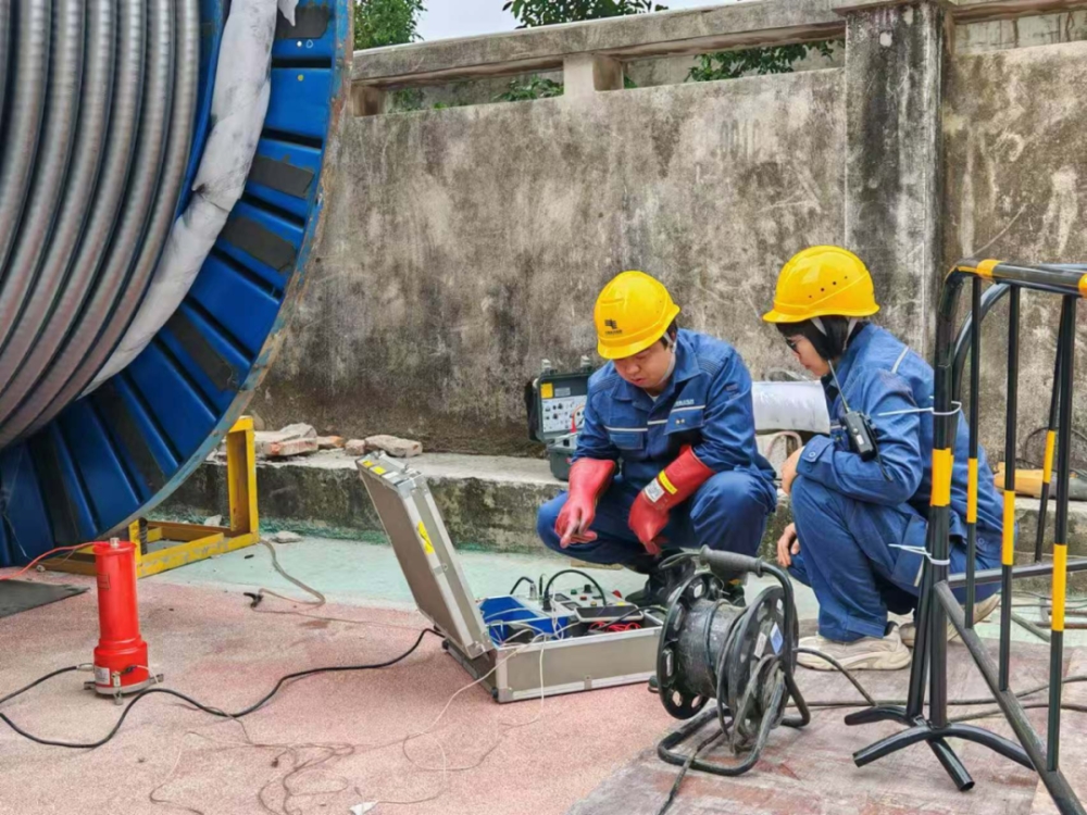 萬馬參研，國內首條110千伏國產(chǎn)導電炭黑屏蔽料電纜投運